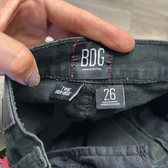 🏴 BDG twig high rise Black Skinny Jeans size 26 - Picture 8 of 8